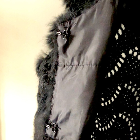 Jack and Jinger black fur sweater vest Sz S - Picture 7 of 7